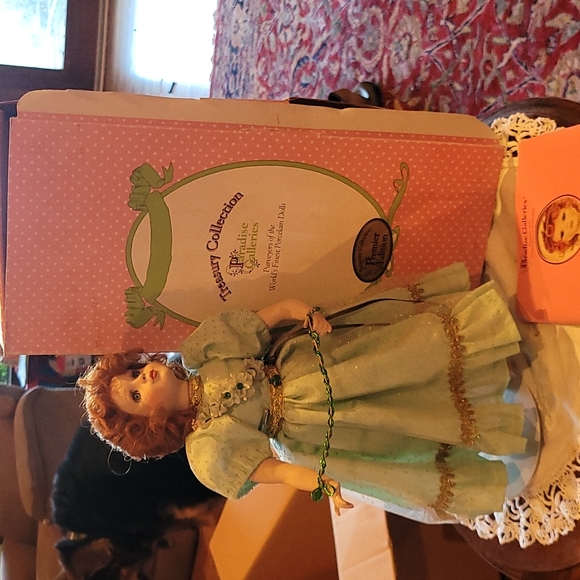 Shannon the Shamrock Faiey - Picture 1 of 8